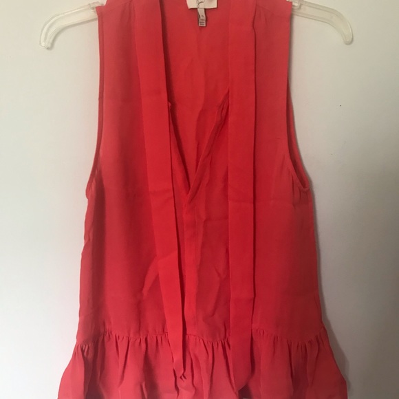 Joie sleeveless tie silk shirt size small - Picture 3 of 6